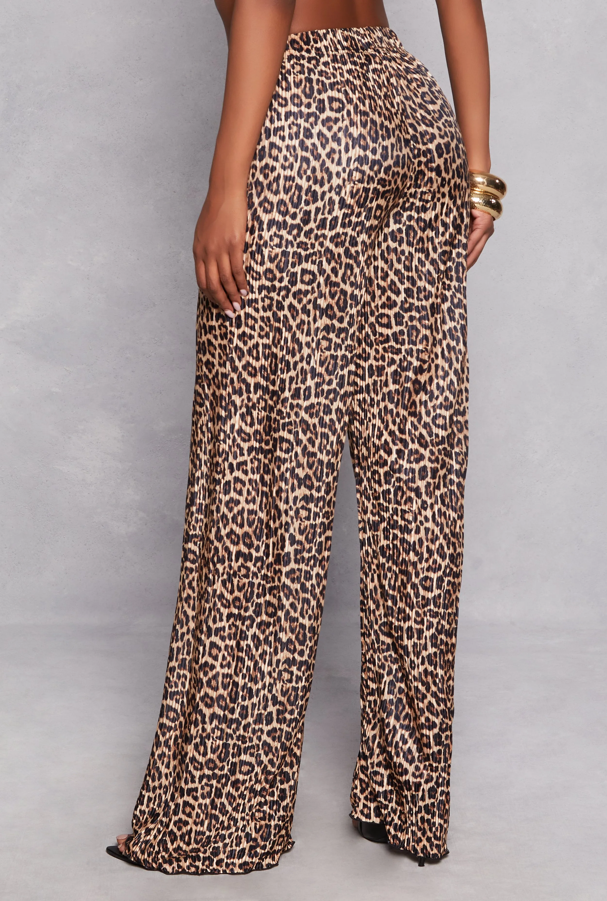 Almost Famous Patterned Plisse Pants