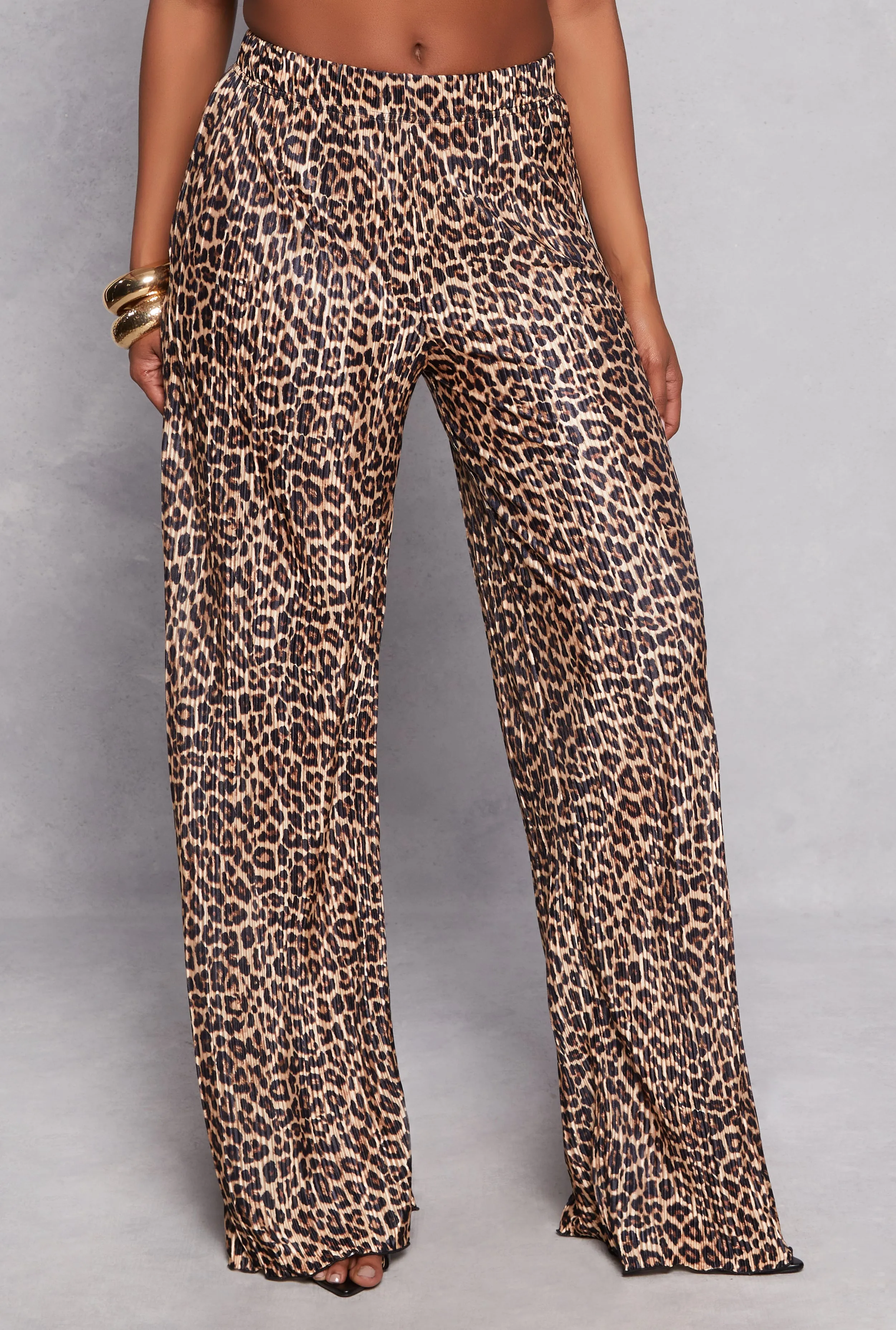 Almost Famous Patterned Plisse Pants