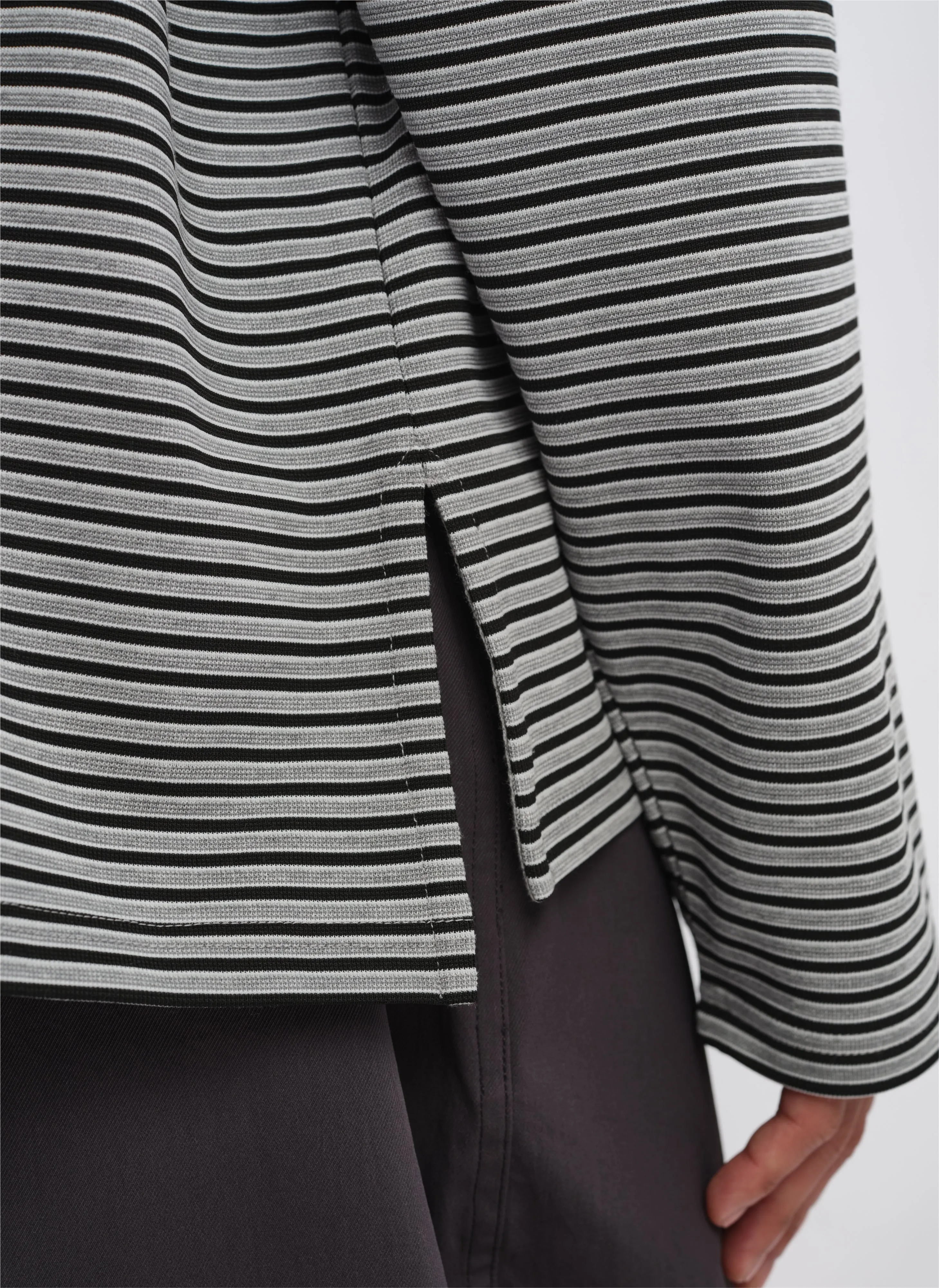 Jacquard Long Sleeves Border Top