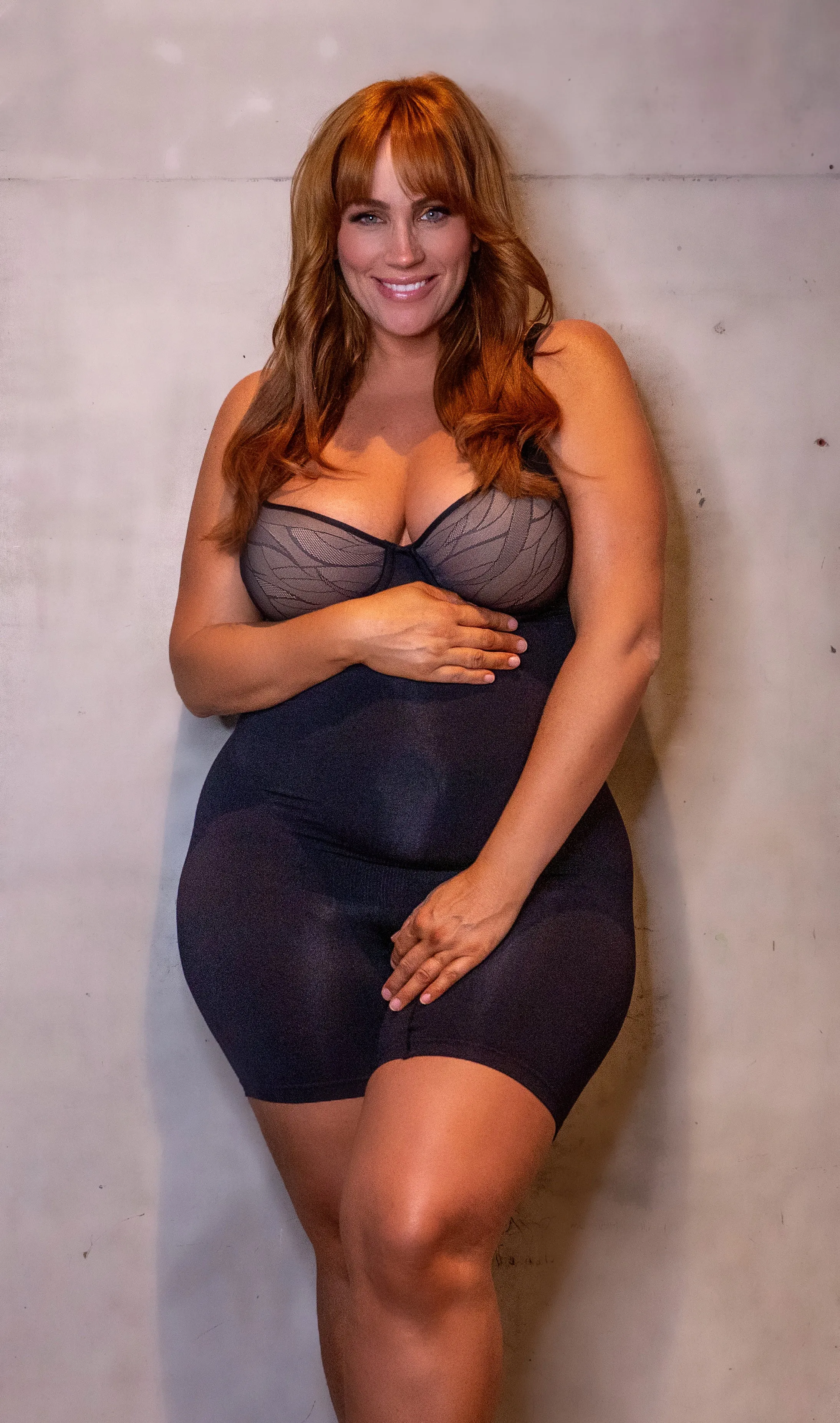 MATERNITY SHAPEWEAR SHORTS BLACK