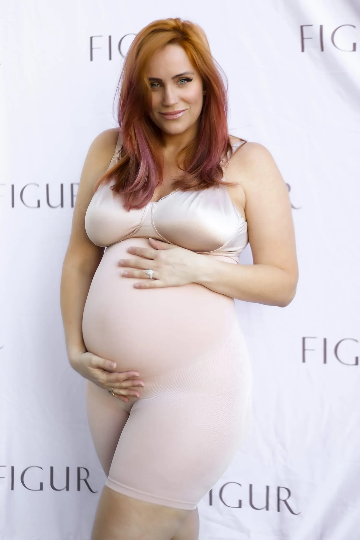 MATERNITY SHAPEWEAR SHORTS NUDE