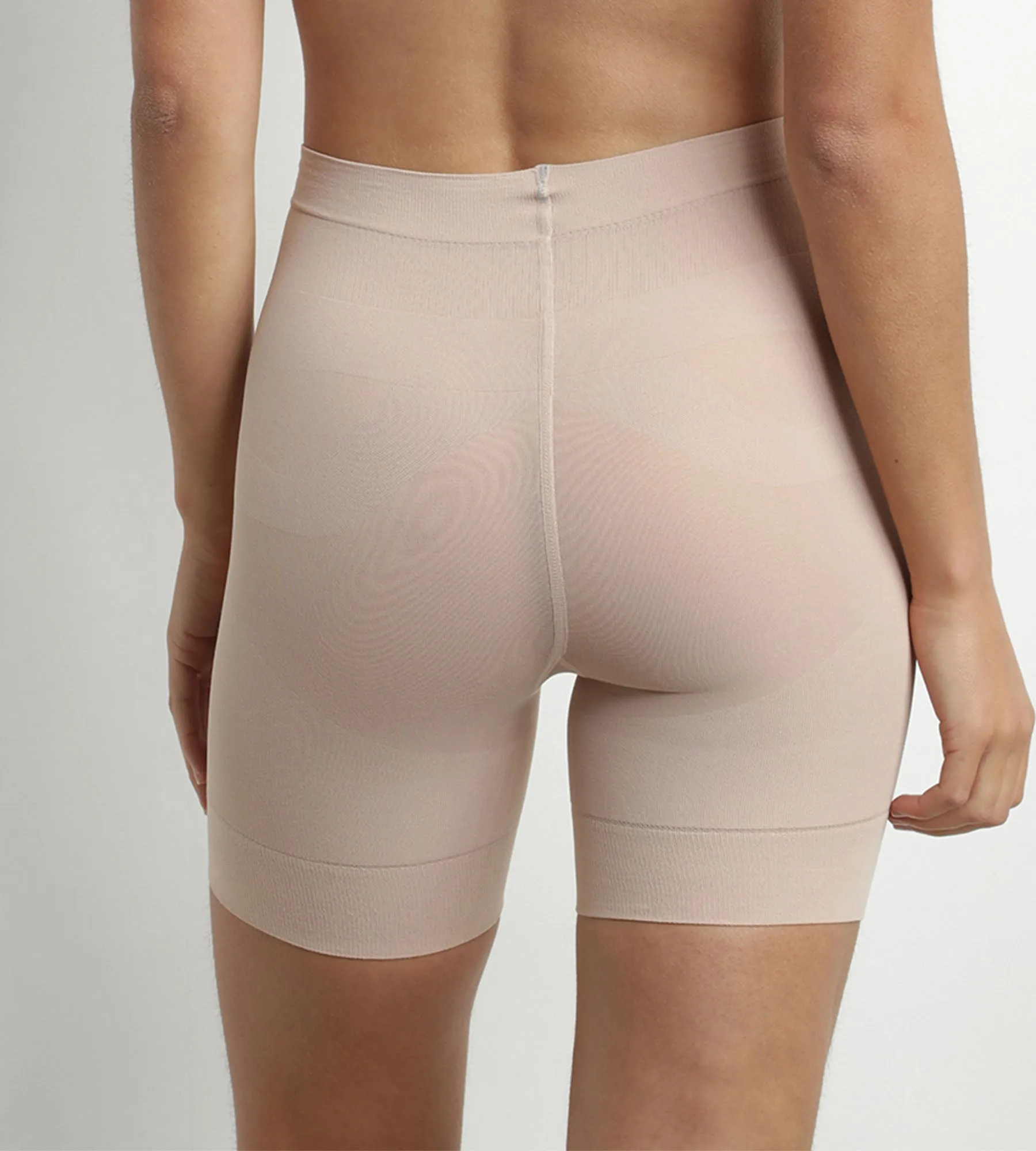 New Skin Women's Action Slimming Long Shorts