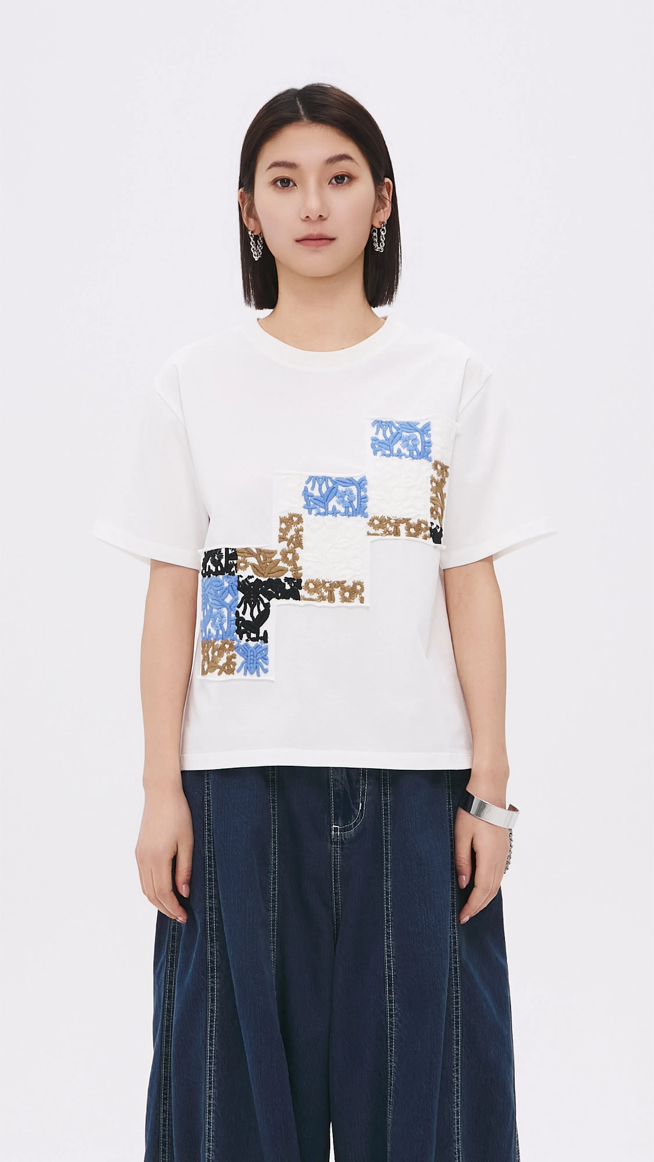 Patched Floral Embroidery Tee