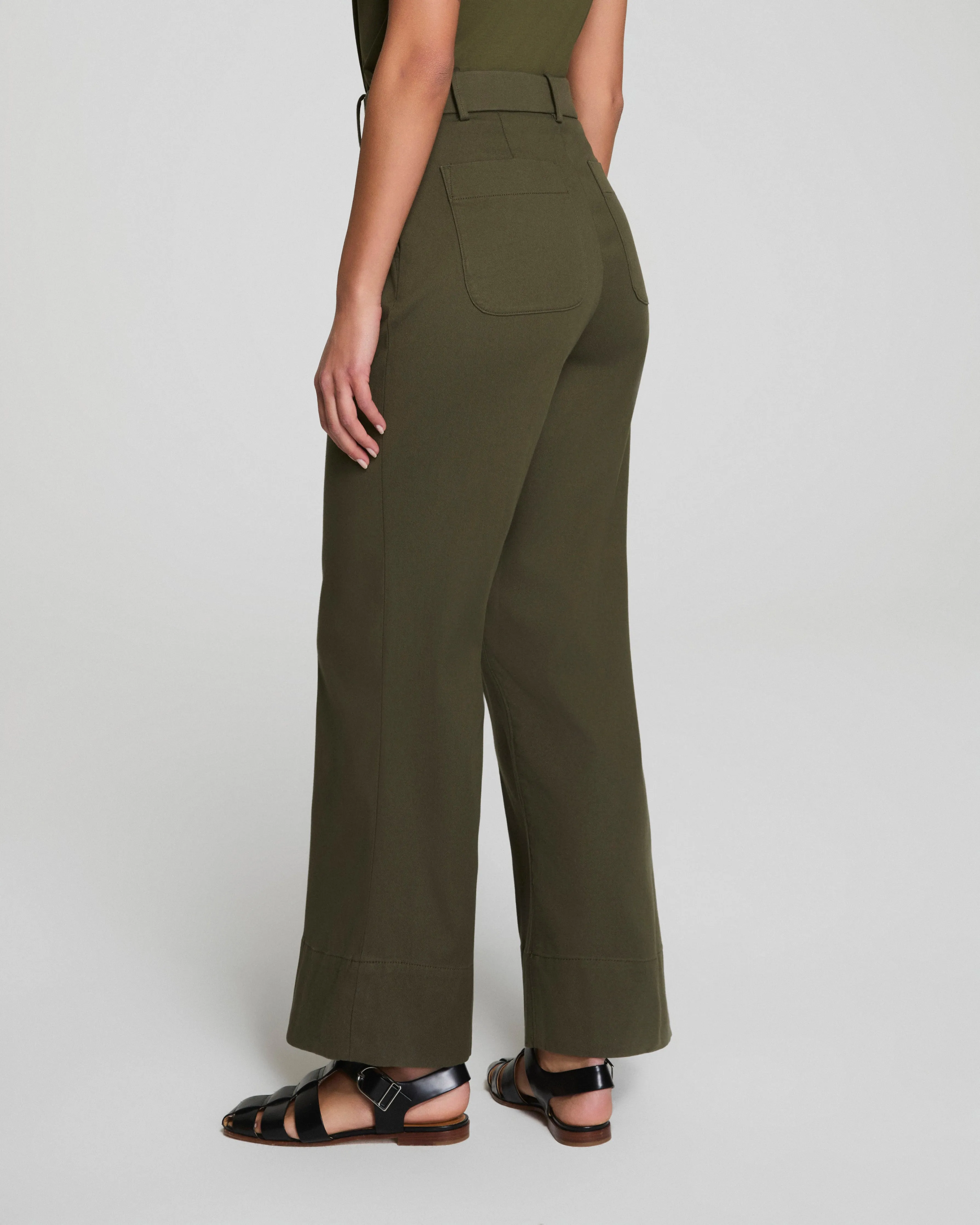 SPANXsupersmooth™ Stretch Twill Cropped Wide Leg Pant
