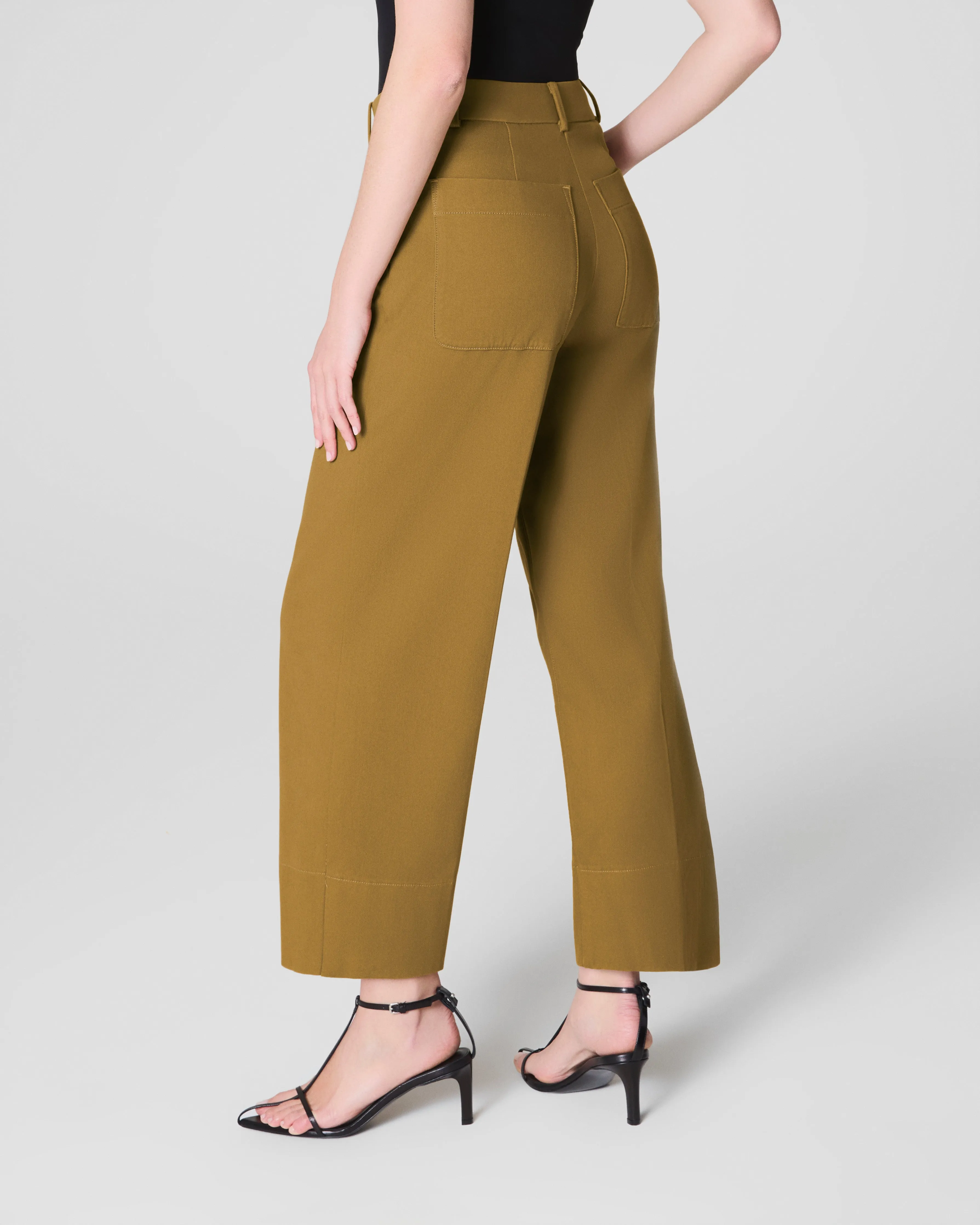 SPANXsupersmooth™ Stretch Twill Cropped Wide Leg Pant