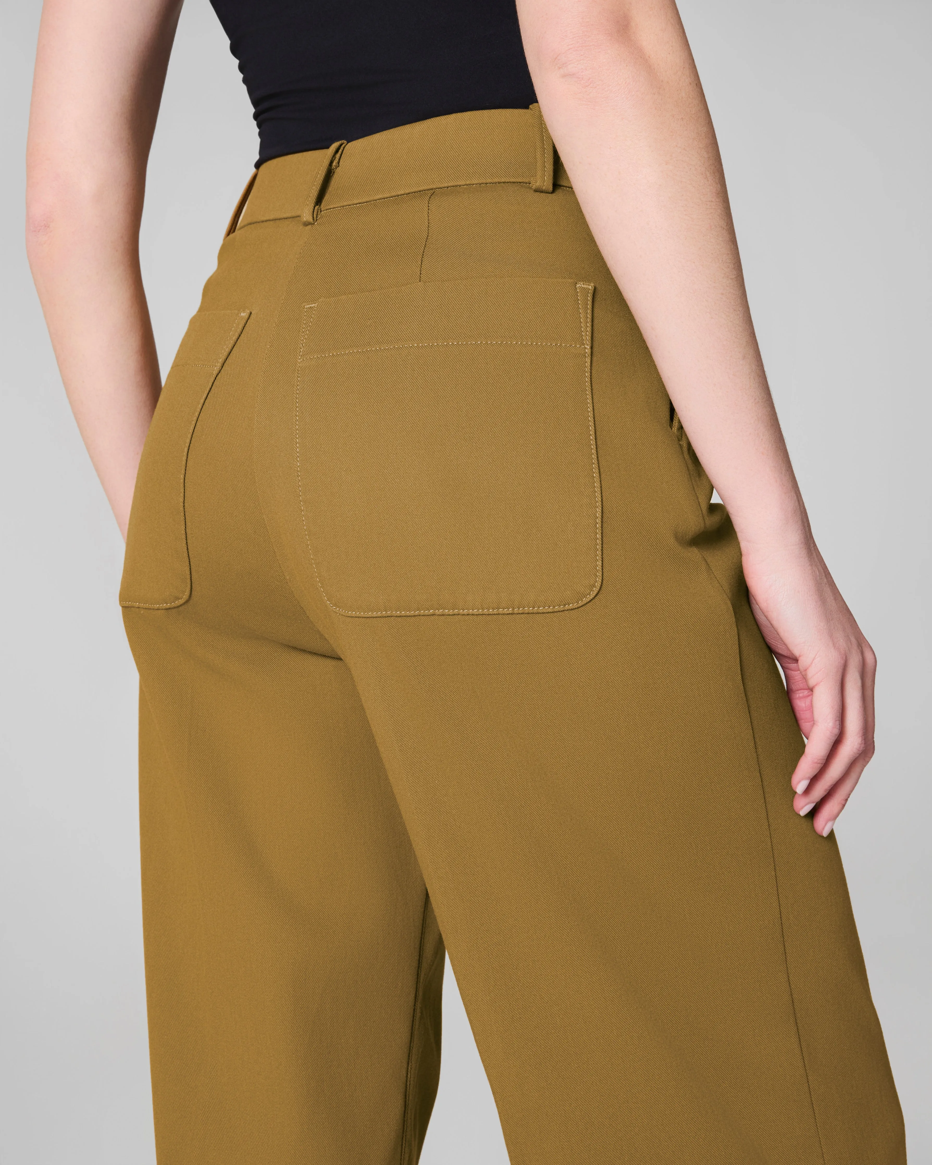 SPANXsupersmooth™ Stretch Twill Cropped Wide Leg Pant