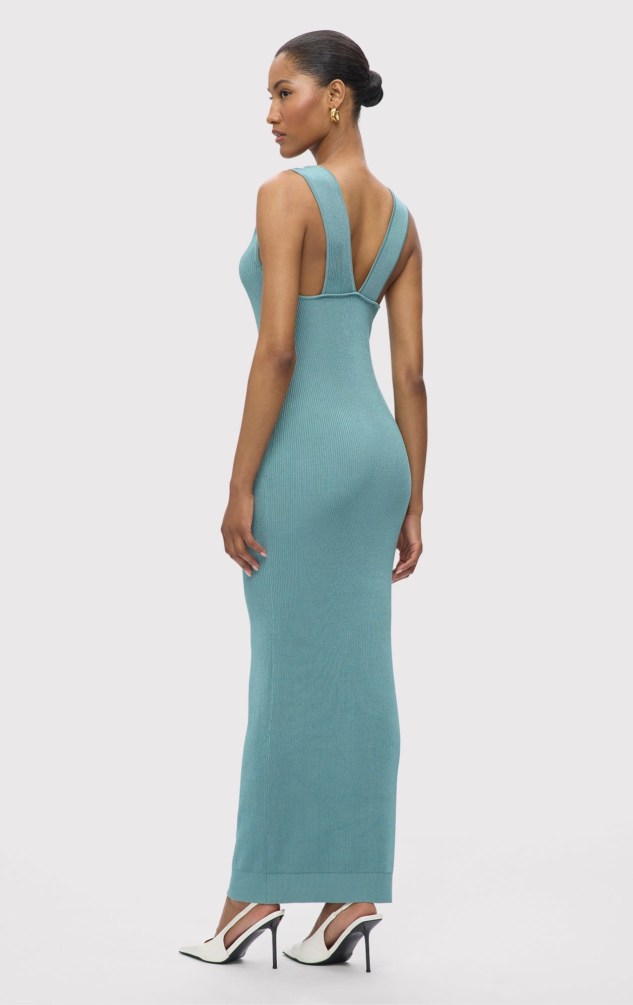 THE KERRI GOWN