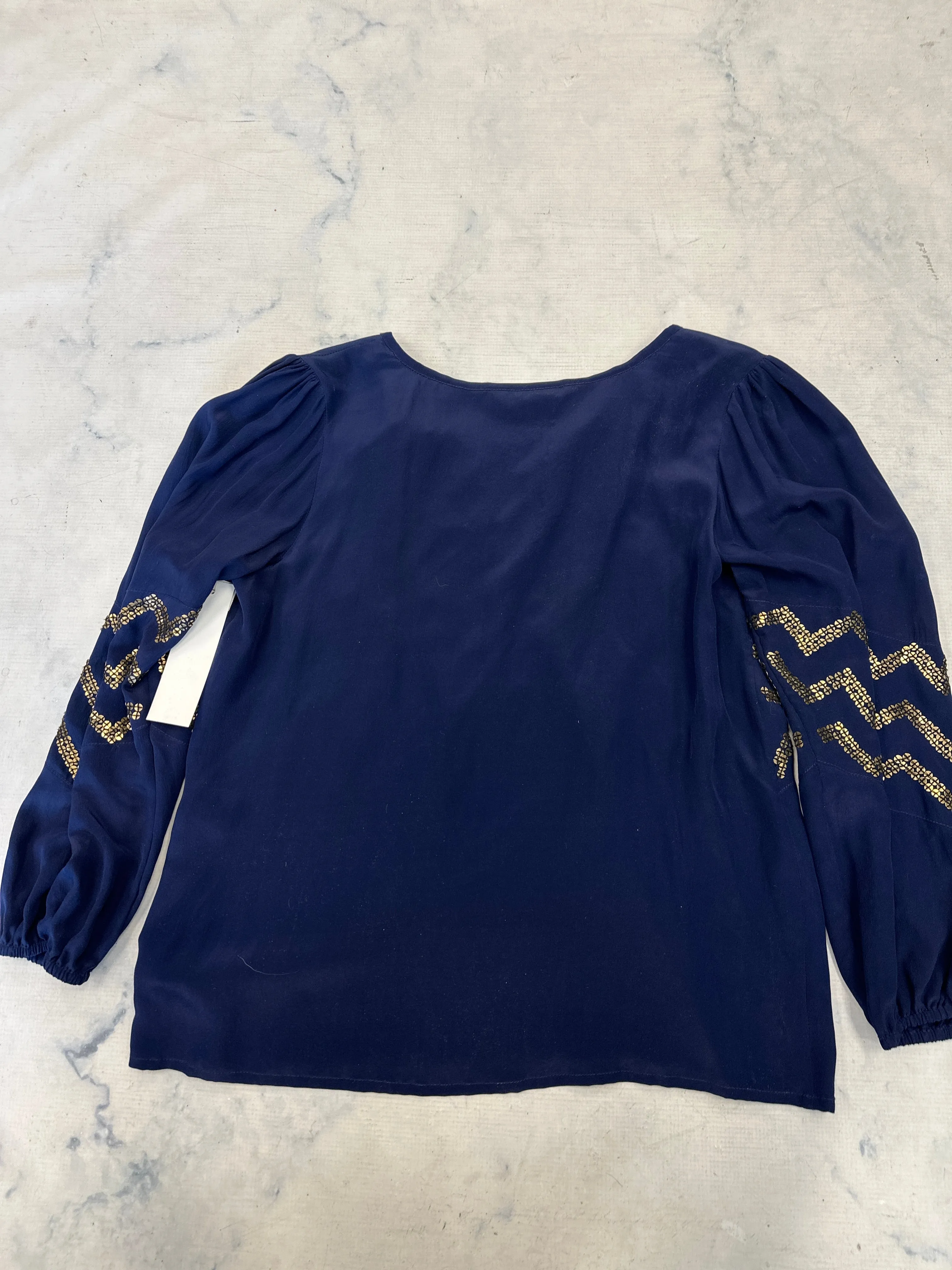 Top Long Sleeve By Cma  Size: S