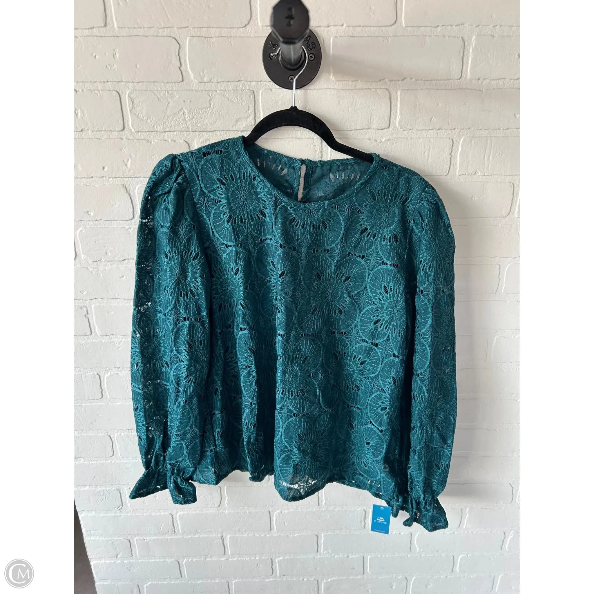 Top Long Sleeve By Cupshe In Green, Size: L